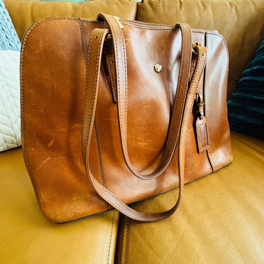 15" Jekyll & Hide: The Leather Laptop Bag That Elevates Your Everyday