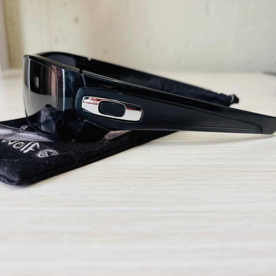 Oakley Black Ink Prizm Black Batwolf: Unleash Your Edge. Unbreakable Style & Unrivaled Performance