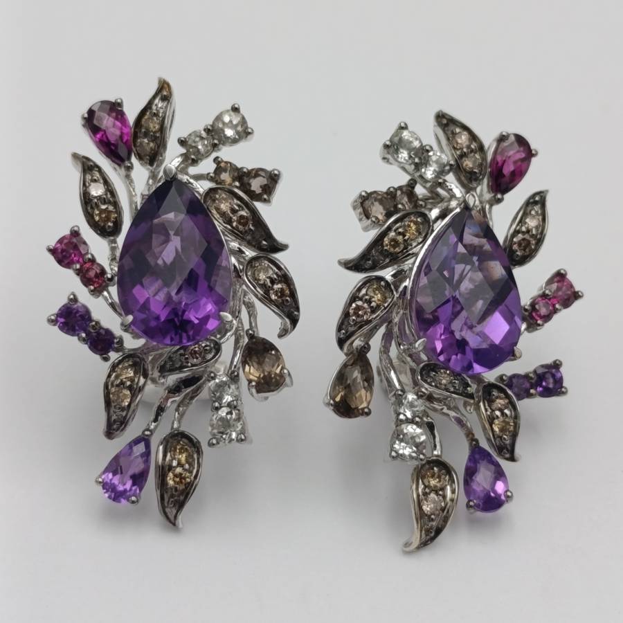 14kt white gold Amethyst necklace and pendant set with earrings - including diamonds, and quartz
