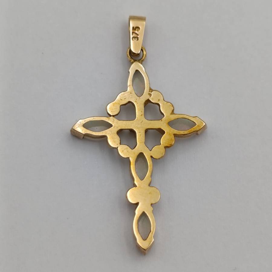 9kt Gold cross pendant with opals and small diamond - weighs 1.3g