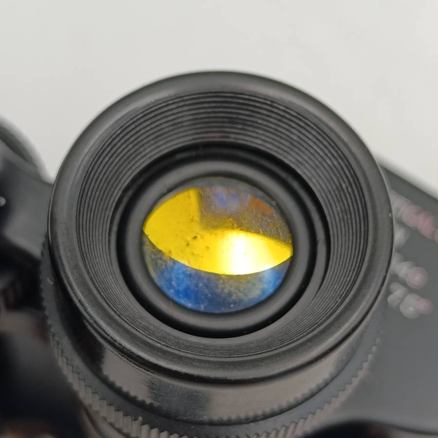 Vintage AsahI Pentax 8 x 30 binoculars in case - excellent condition