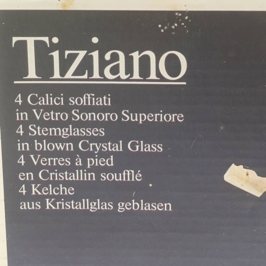 Set of 4 Tiziano martini glasses in box