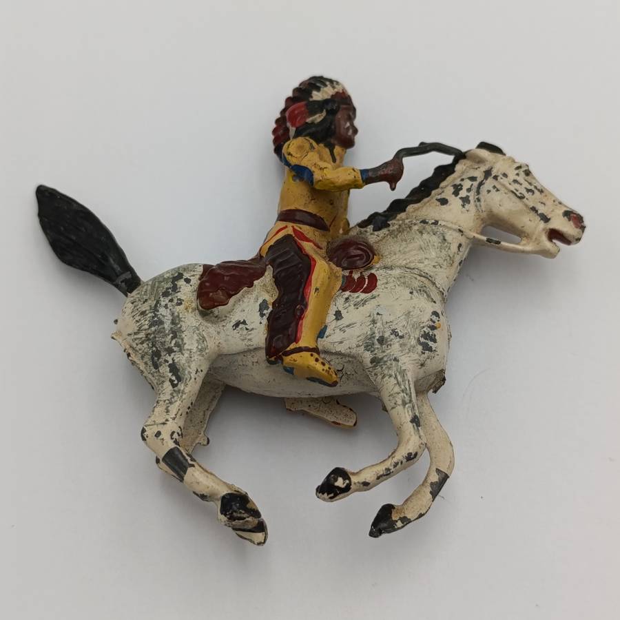 Britains Ltd North American Indian warrior on horse lead soldier