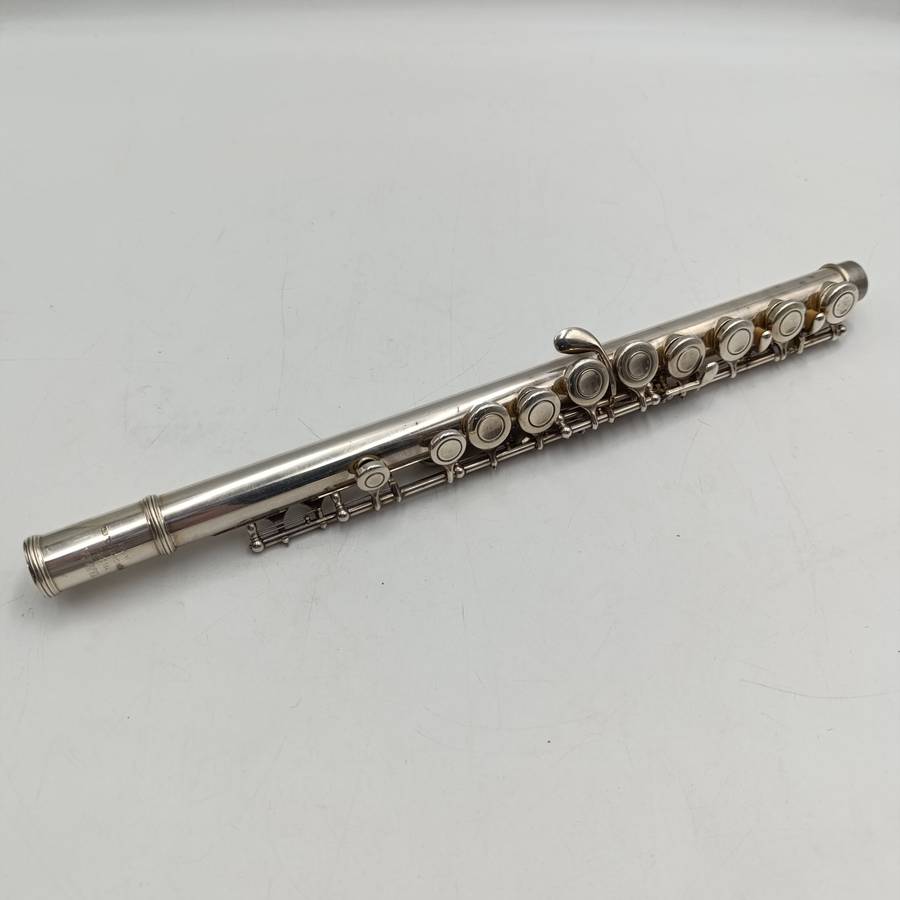Yamaha YFL225S flute in case - serial number 028878 A