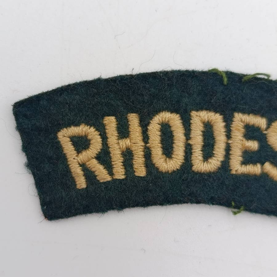 Pair of Rhodesian Army cloth shoulder titles