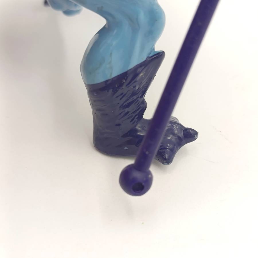 Vintage Masters of the Universe Skeletor figurine with weapons and accessories