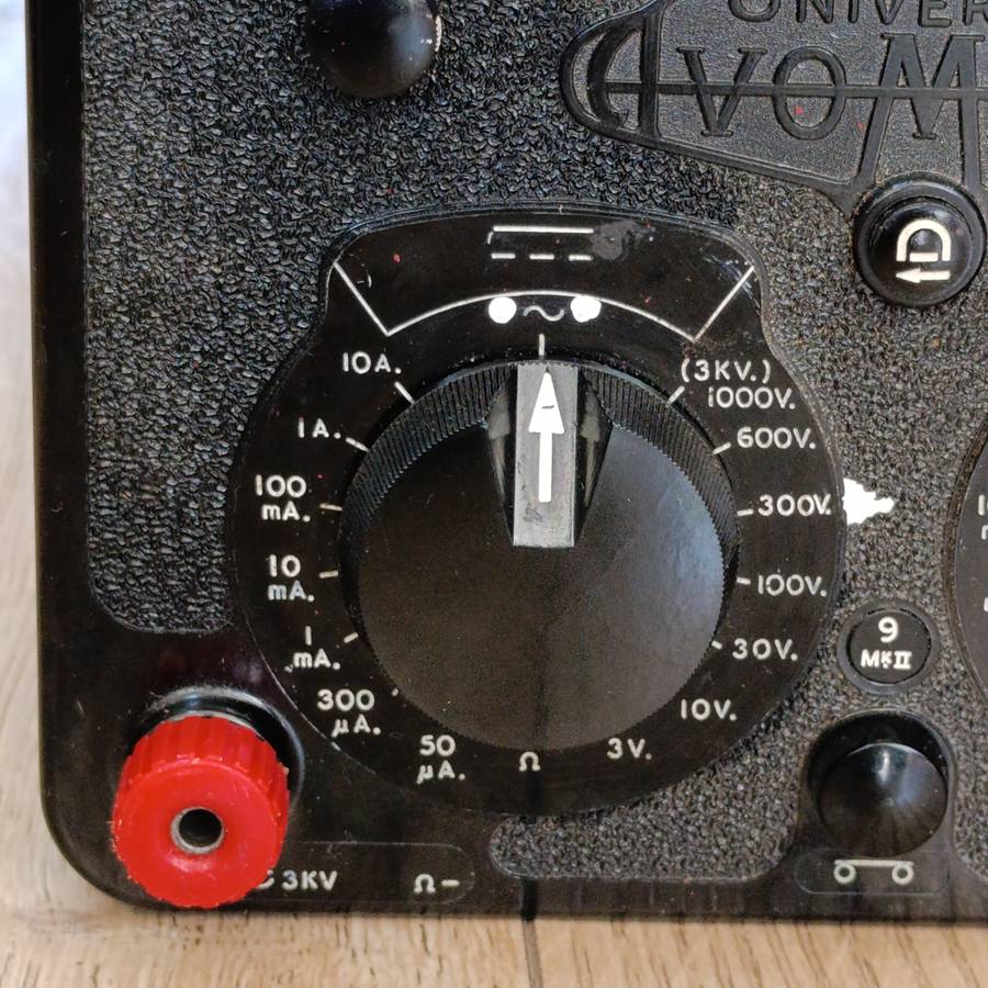 Vintage Universal AVO Meter in original case