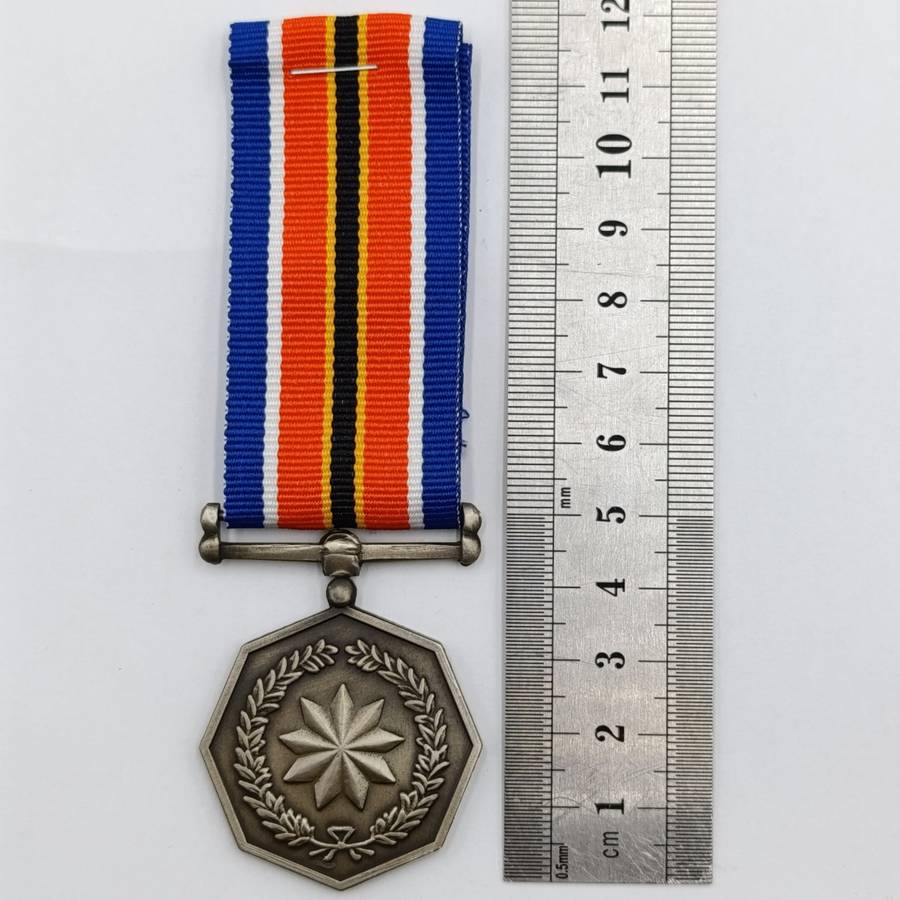 SANDF Tshumelo Ikatelaho medal plus miniature #2232