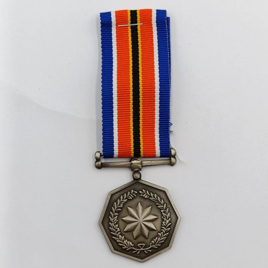 SANDF Tshumelo Ikatelaho medal plus miniature #2232