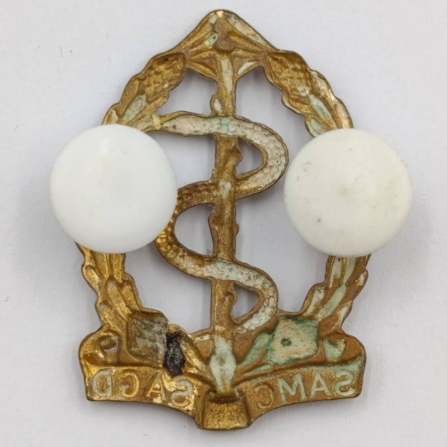 SA Medical Corps cap and collar badges set