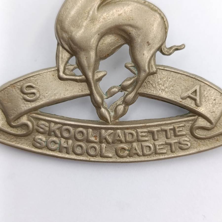 SA School Cadets cap badge