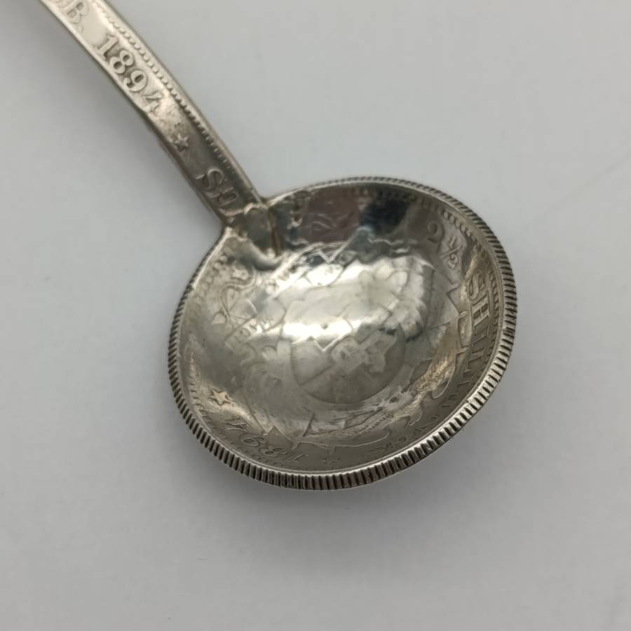 Boer War Pow prisoner of war trench art silver coin spoon by D. vd Berg P.O.W Paardeberg