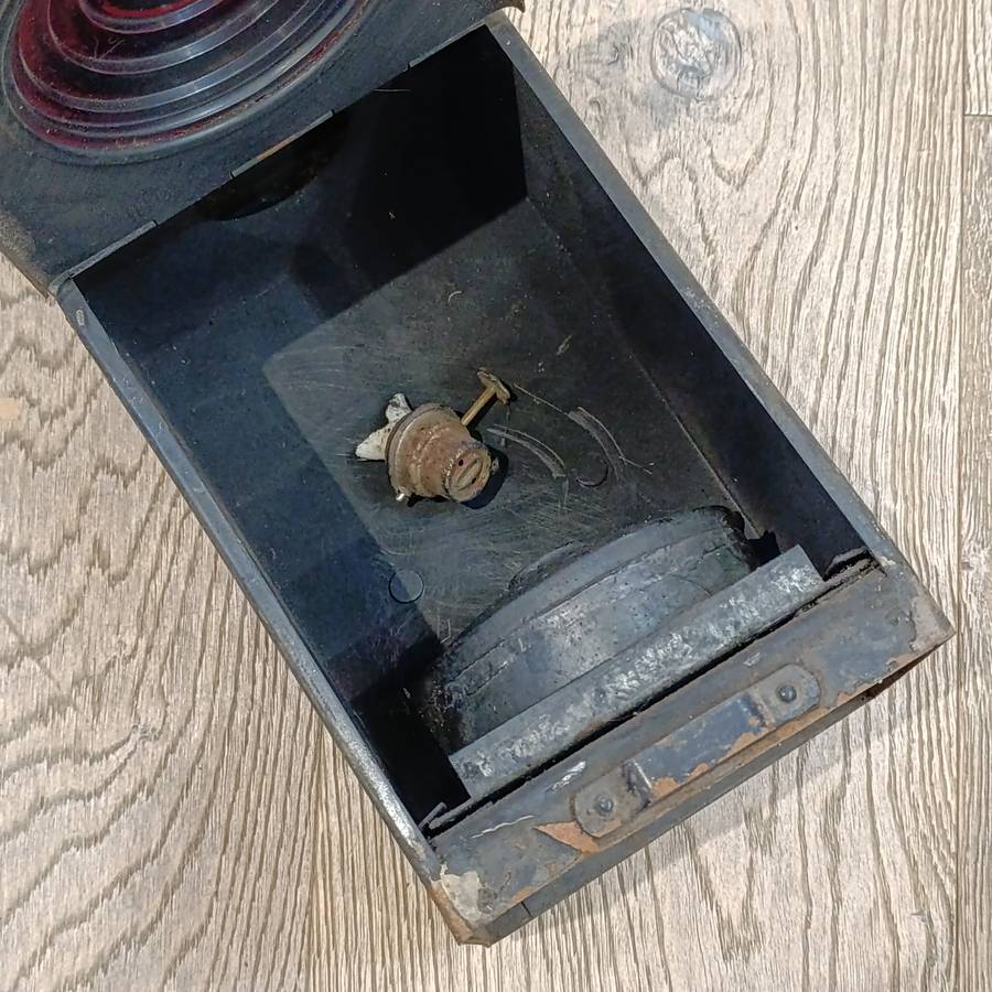 Vintage SA Railways red signal lantern
