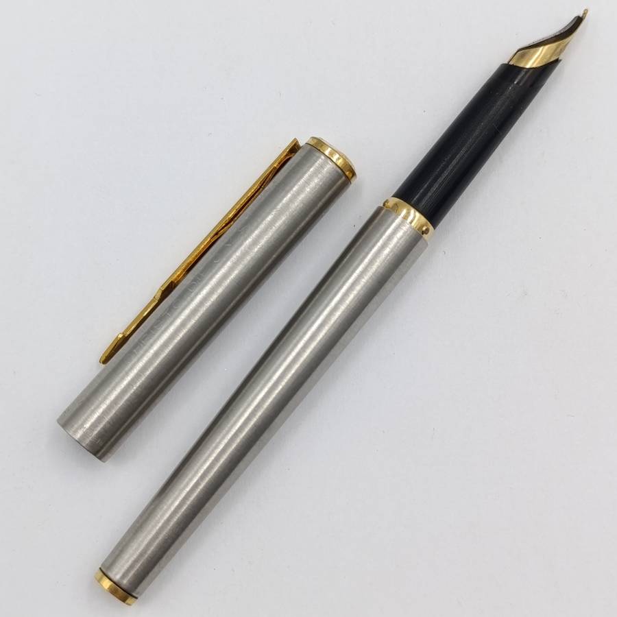 Vintage Parker fountain pen
