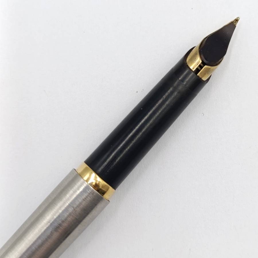 Vintage Parker fountain pen