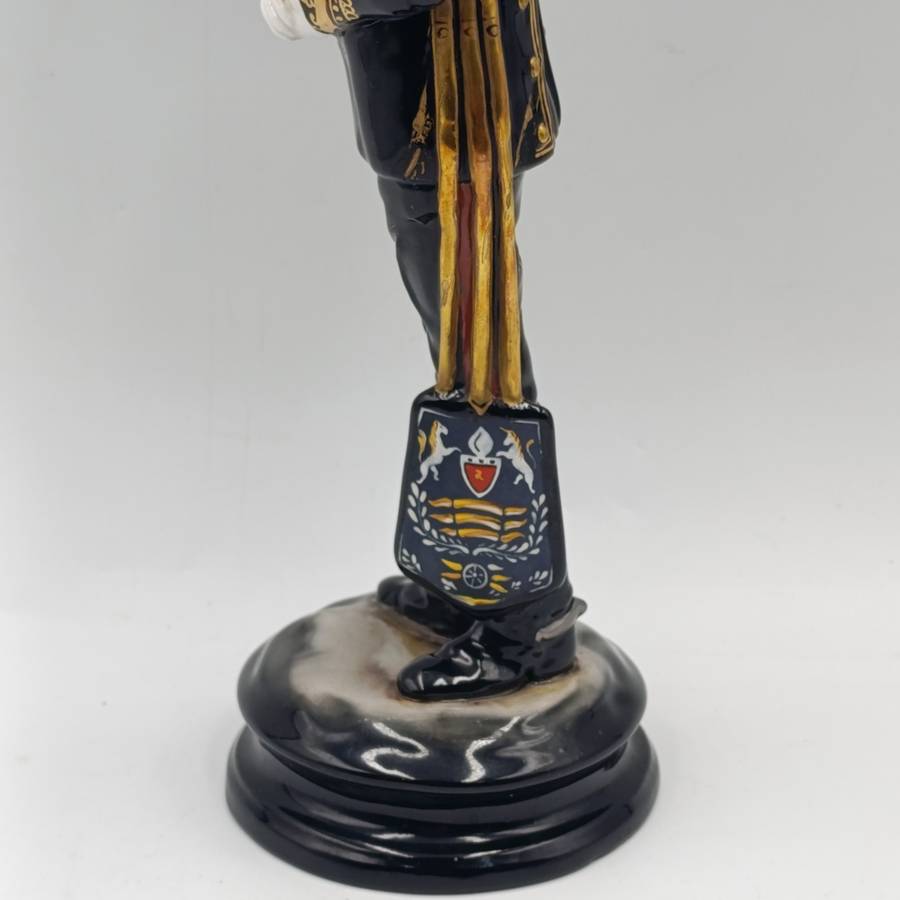 Michael J. Sutty Cape Artillery officer porcelain figurine - #5 of 250 - missing sword