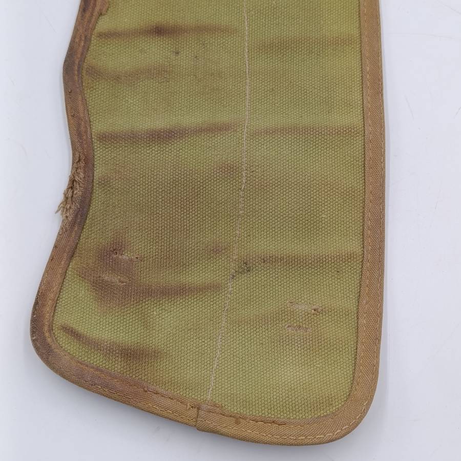 Pair of SADF puttees - green