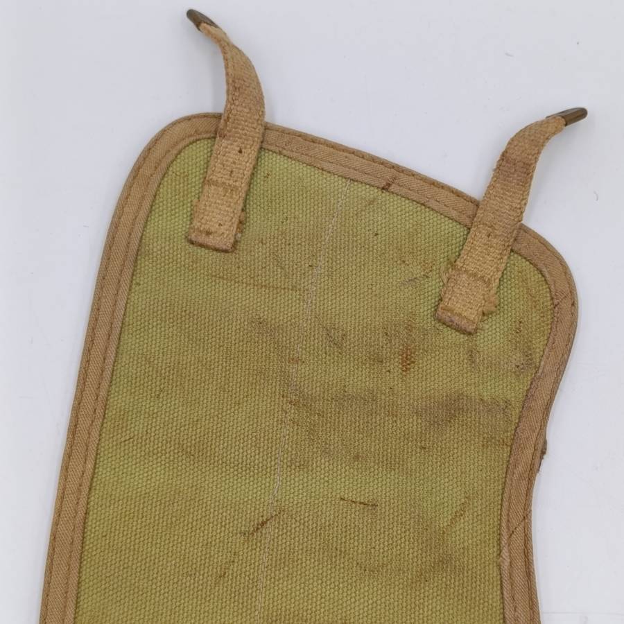 Pair of SADF puttees - green