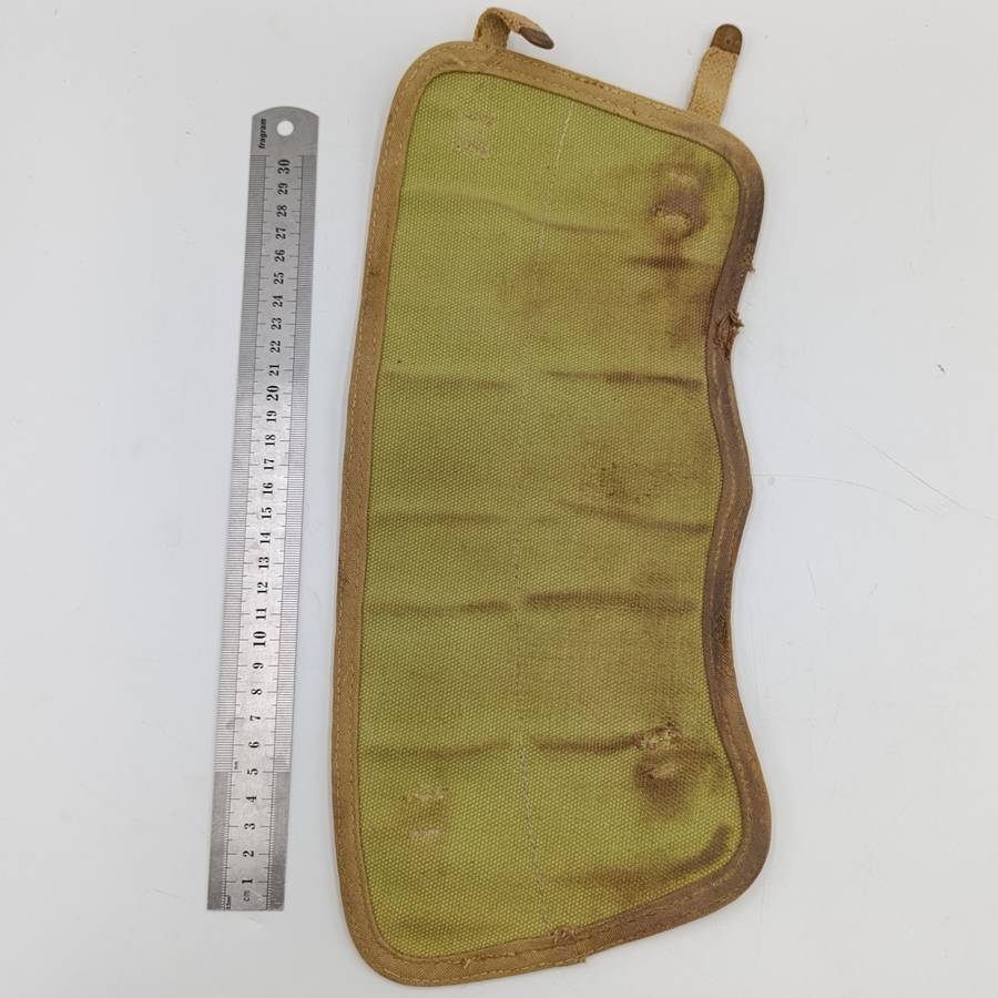 Pair of SADF puttees - green