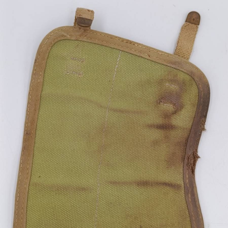 Pair of SADF puttees - green