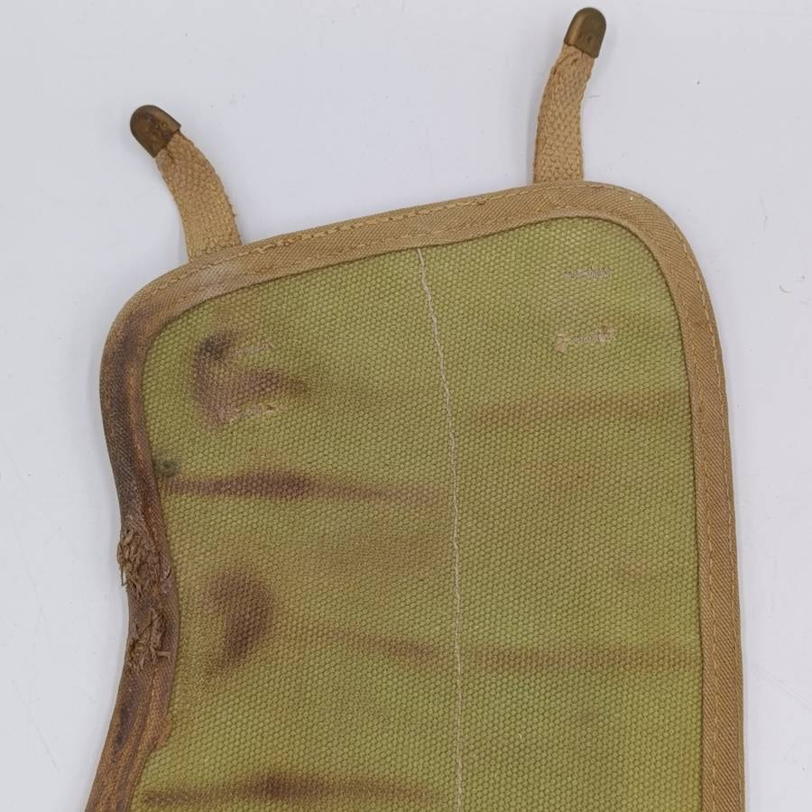 Pair of SADF puttees - green