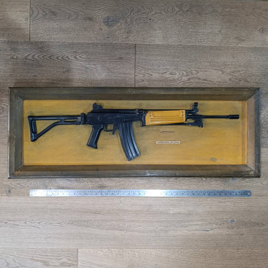 Vintage SADF R4 Rifle display plaque