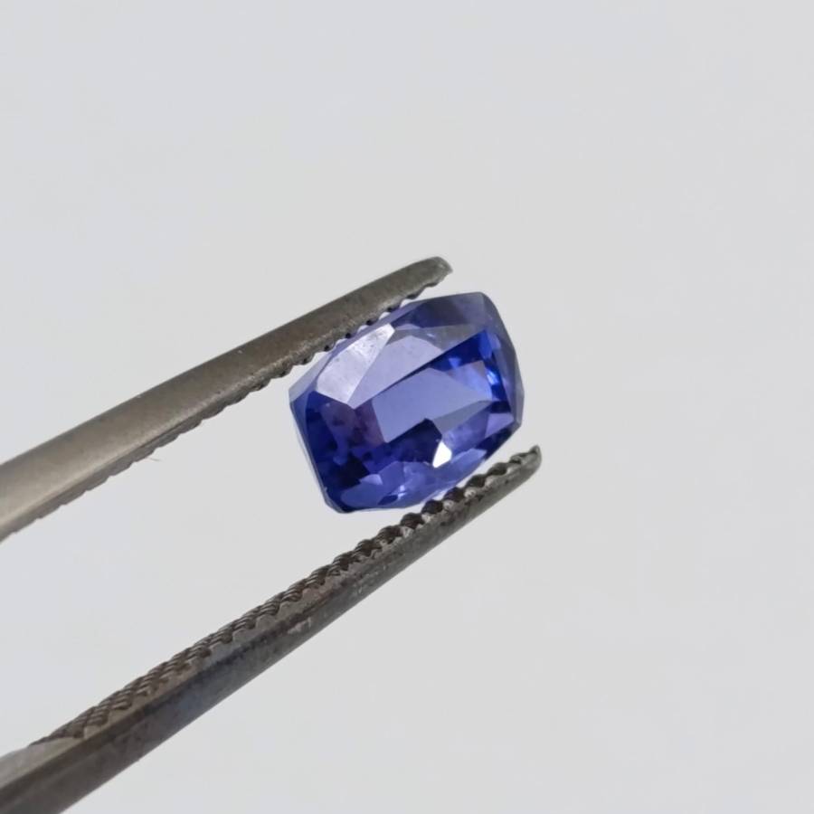 Tanzanite of 1,32 carat Octagon cut Intense blue purple and high clarity