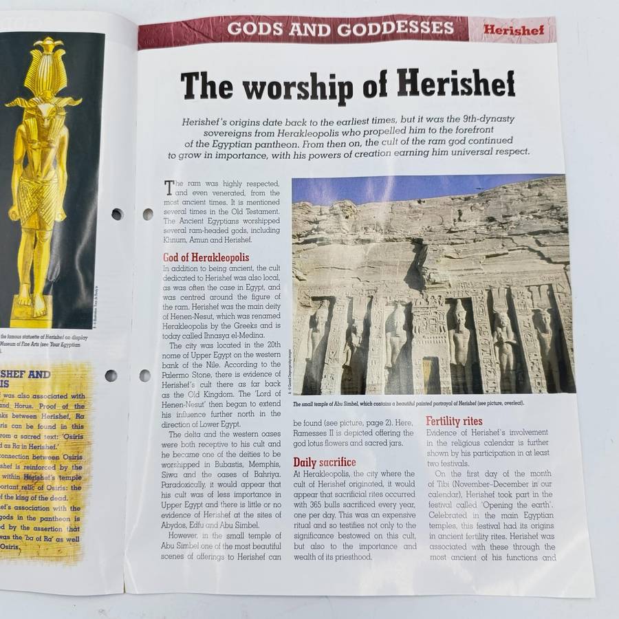 Lot of 5 gods of Ancient Egypt figurines with magazines