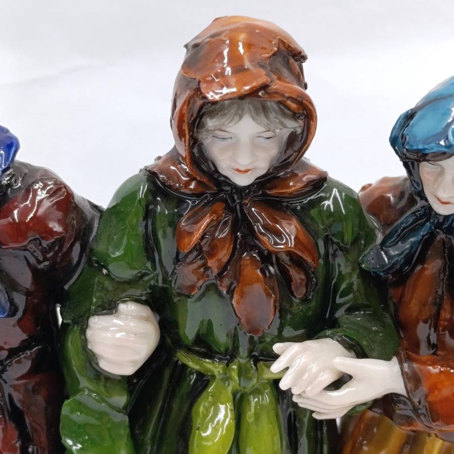 Vintage Kister porcelain old ladies porcelain figurine