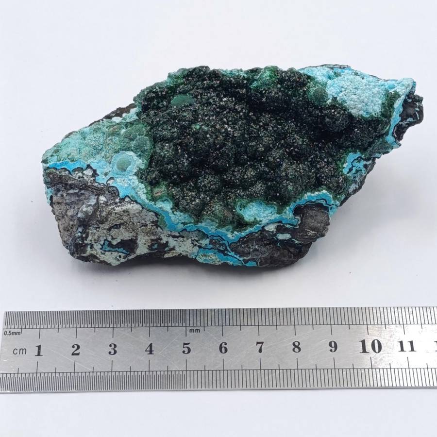 Azurite and malachite mineral specimen of 239 grams