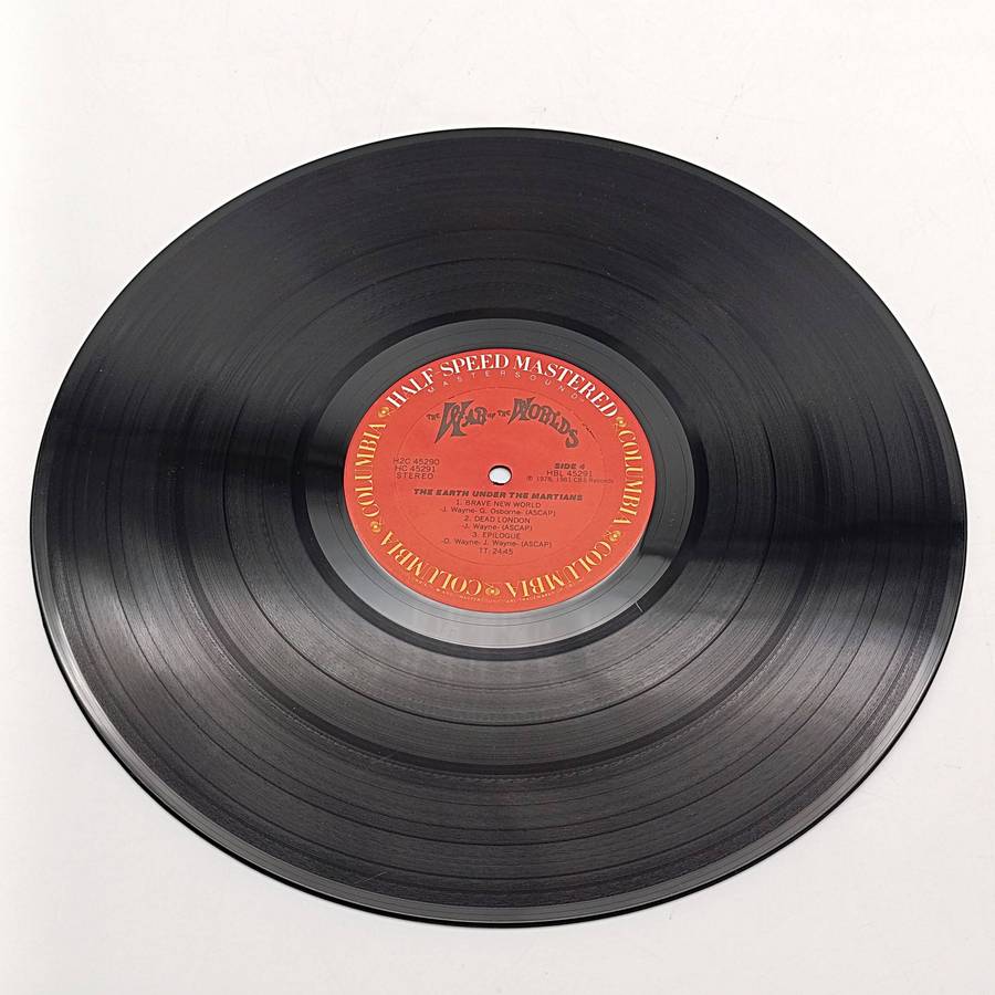 x2 Records  Jeff Wayne - Jeff Wayne's Musical Version of The War of The Worlds  Label : Columbia
