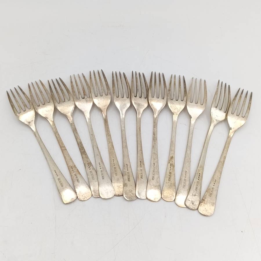 Vintage set of 12 Pak-Alam silverplated forks