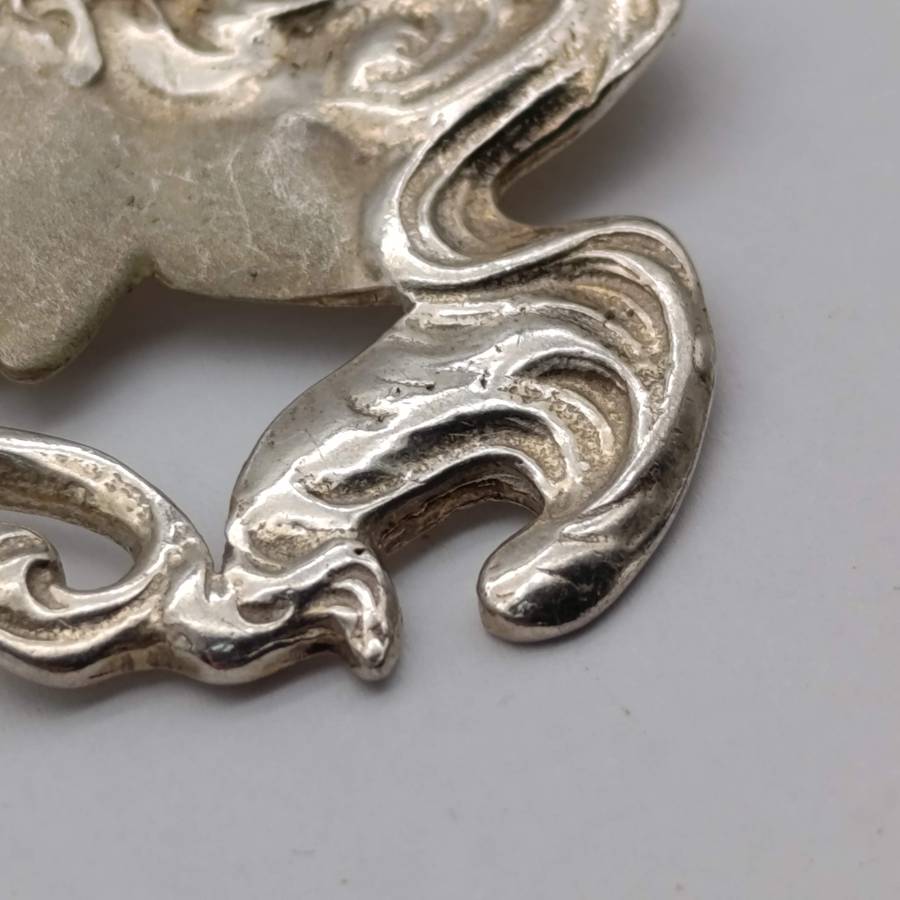 Vintage Sterling silver brooch