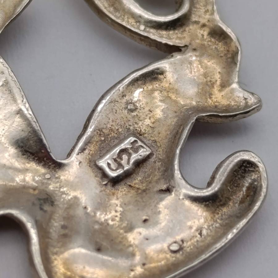 Vintage Sterling silver brooch