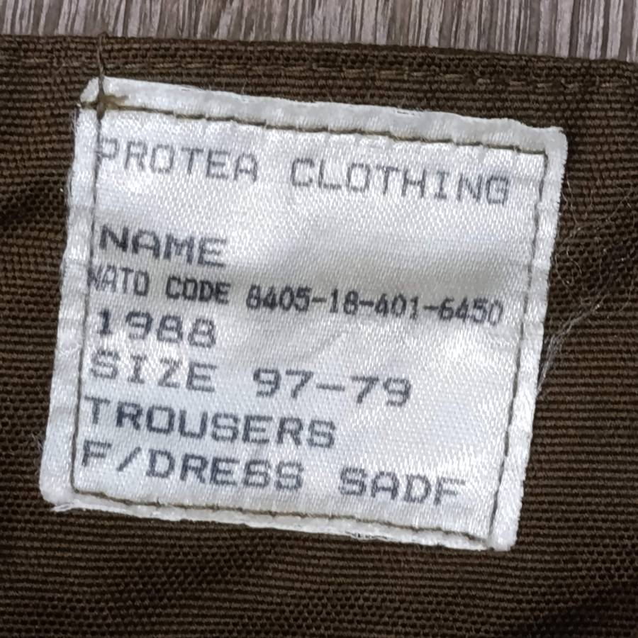 SADF nutria combat trousers - size 97-79