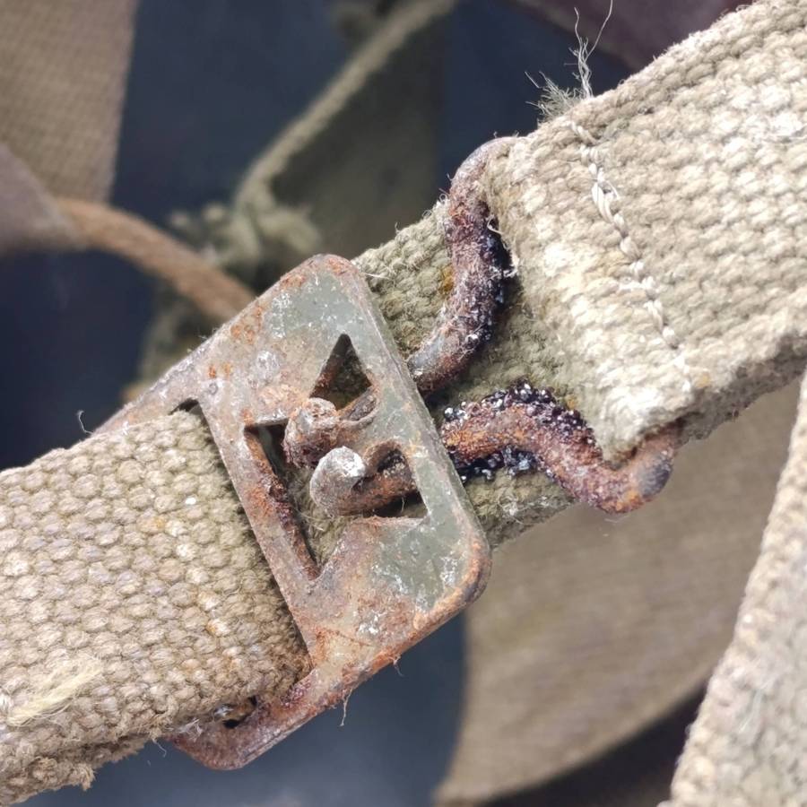 SADF Staaldak helmet - with inner