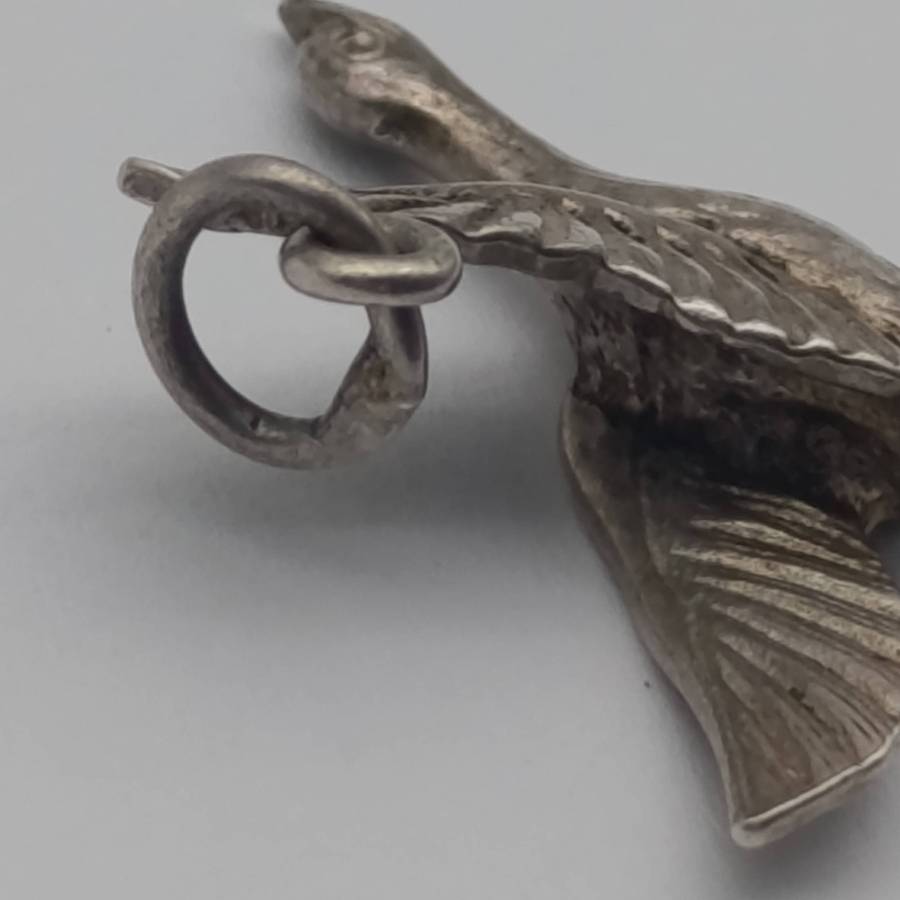 Sterling silver goose charm - weighs 3.2g