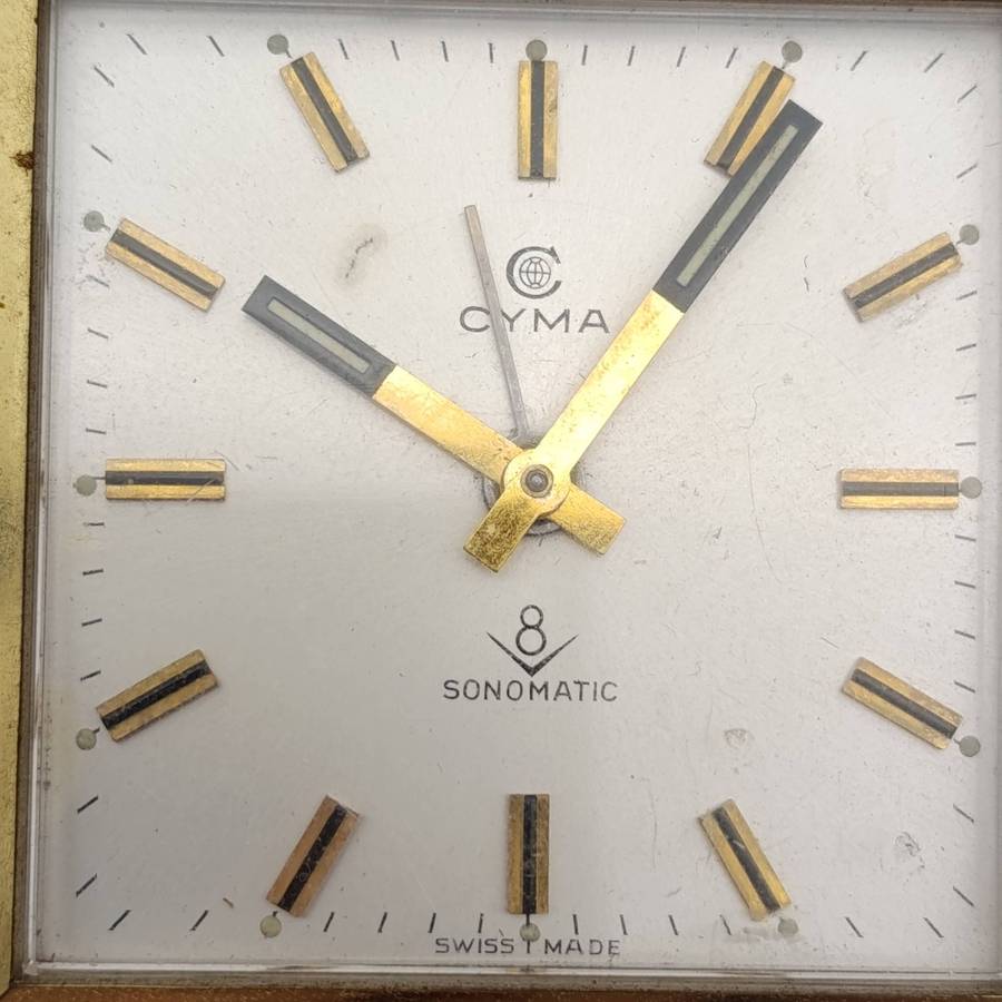Vintage Cyma 8 Sonomatic alarm desk clock with leather surrounded - working