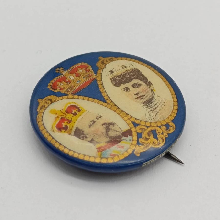 King George V coronation tinnie pin badge