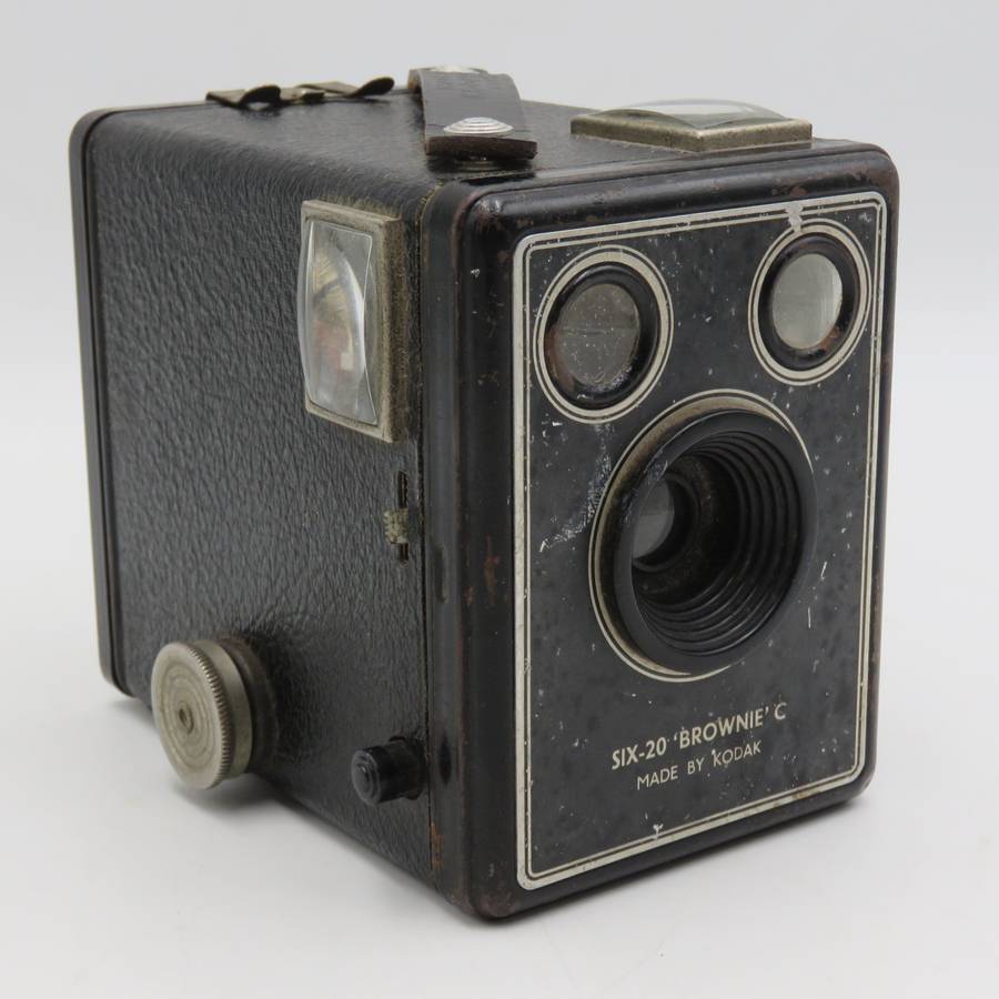 Vintage Kodak Six-20 Brownie C box camera