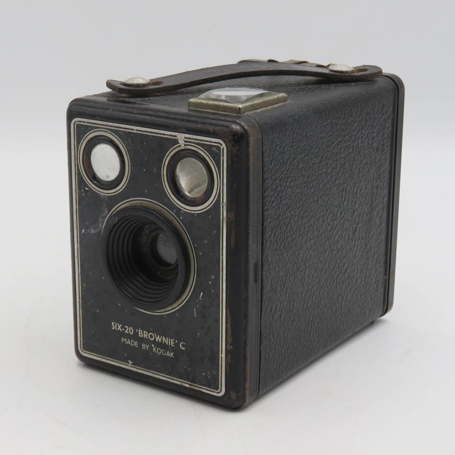 Vintage Kodak Six-20 Brownie C box camera