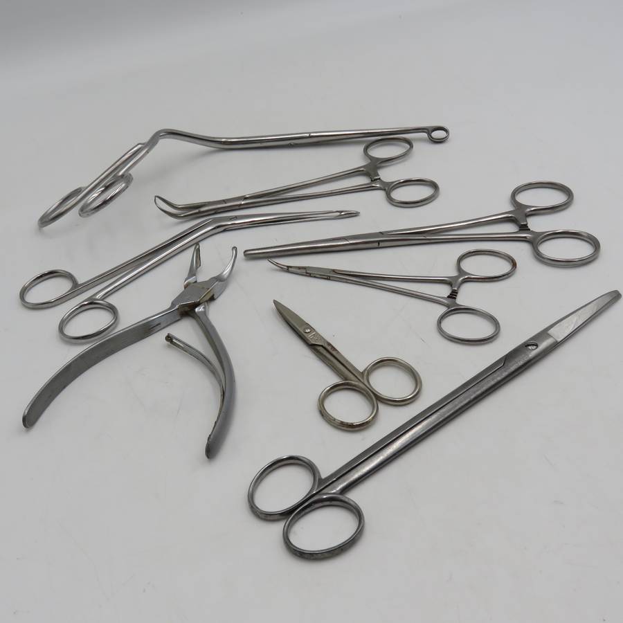 Lot of 10 Dentist and Doctors Tools - Stainless steel