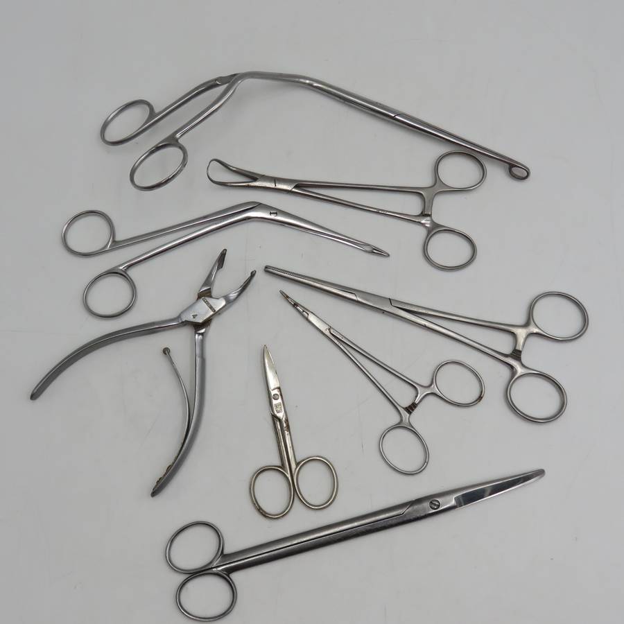 Lot of 10 Dentist and Doctors Tools - Stainless steel