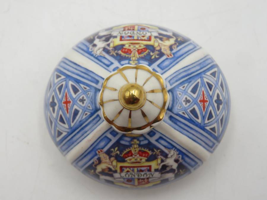 Vintage James Sadler Thameside Teapot