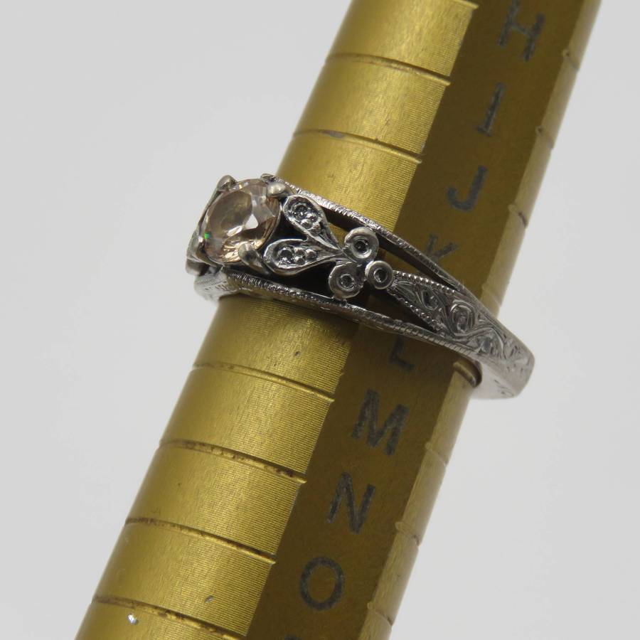 Bespoke 9kt White gold ring with Champagne citrine with 12 small diamonds in design - weighs 5,4g
