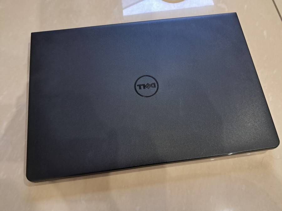 Dell Inspiron - Intel Core i3 Laptop (incl. Laptop Bag)