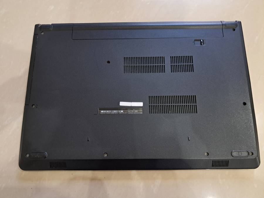 Dell Inspiron - Intel Core i3 Laptop (incl. Laptop Bag)