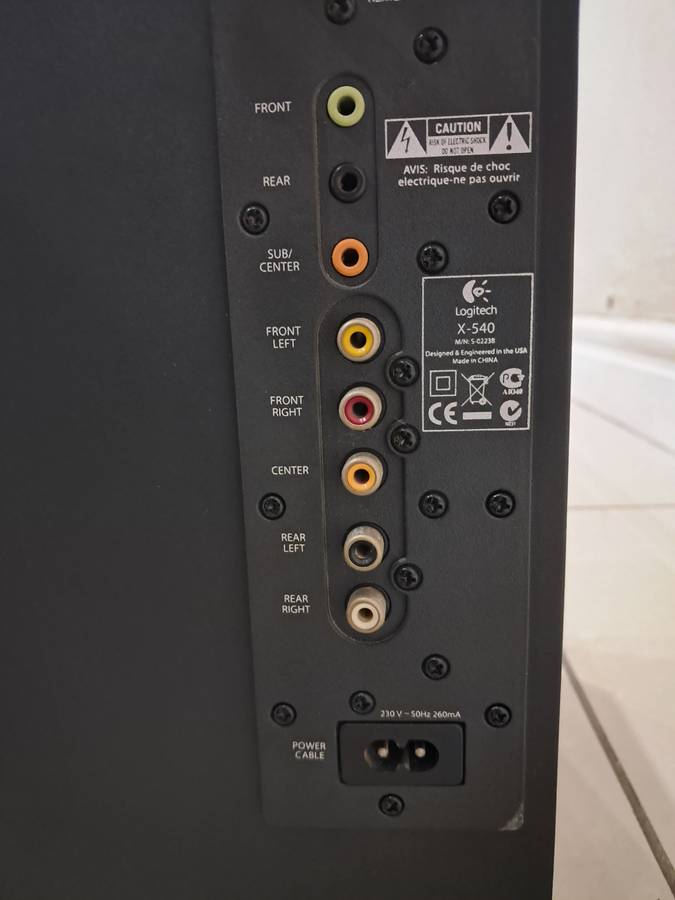 Logitech X-540 5.1 Surround Sound Speaker System with Subwoofer