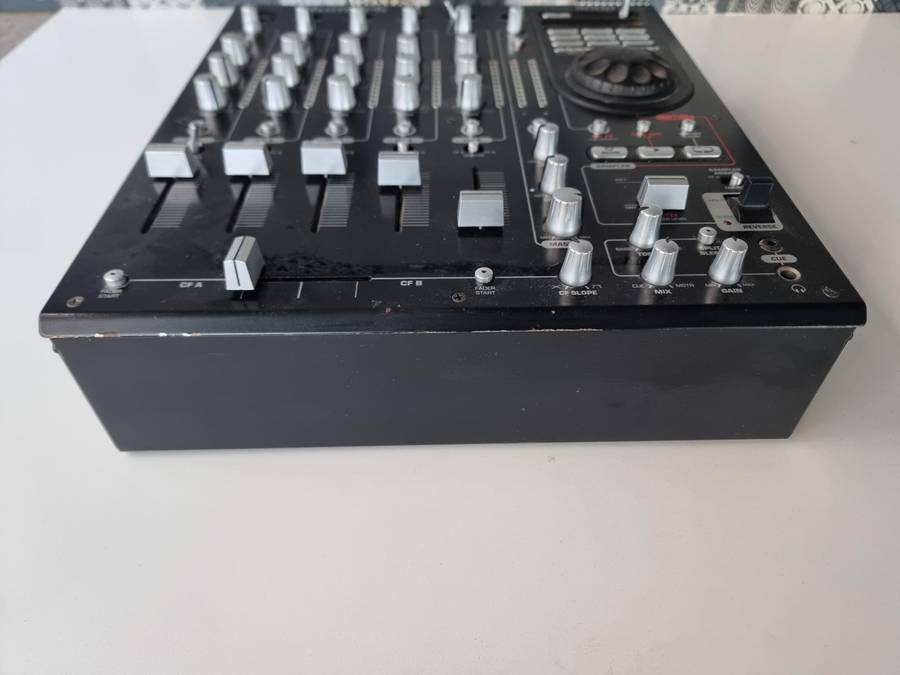 Numark 5000FX DJ Mixer