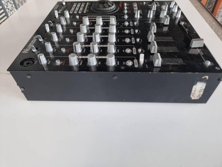 Numark 5000FX DJ Mixer